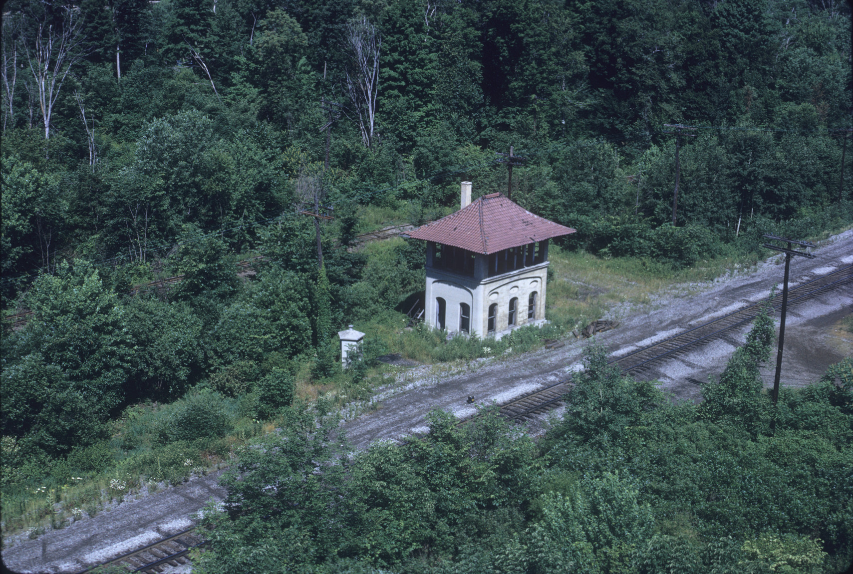 B&0-PRR crossing tower