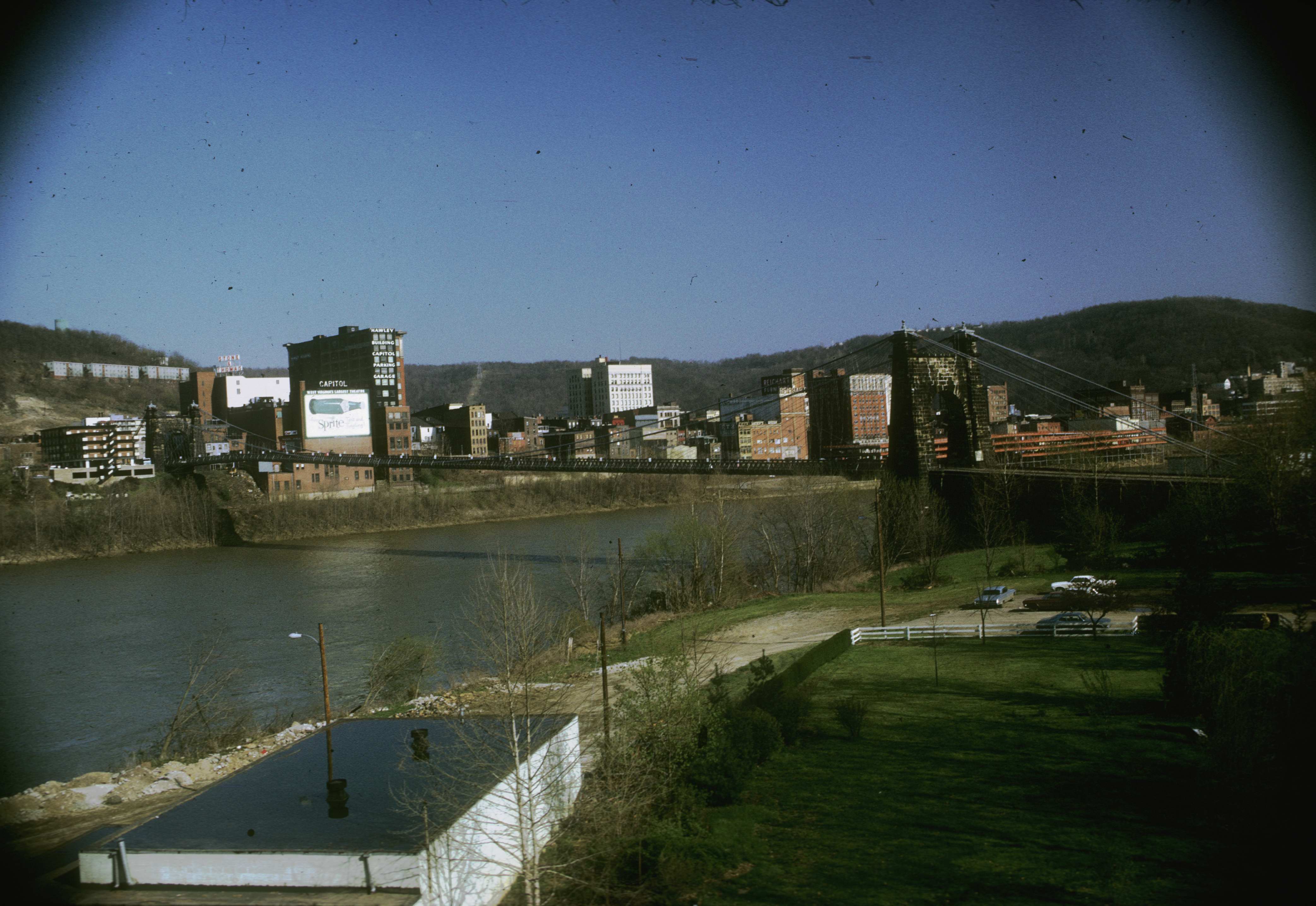 Wheeling Suspension Bridge