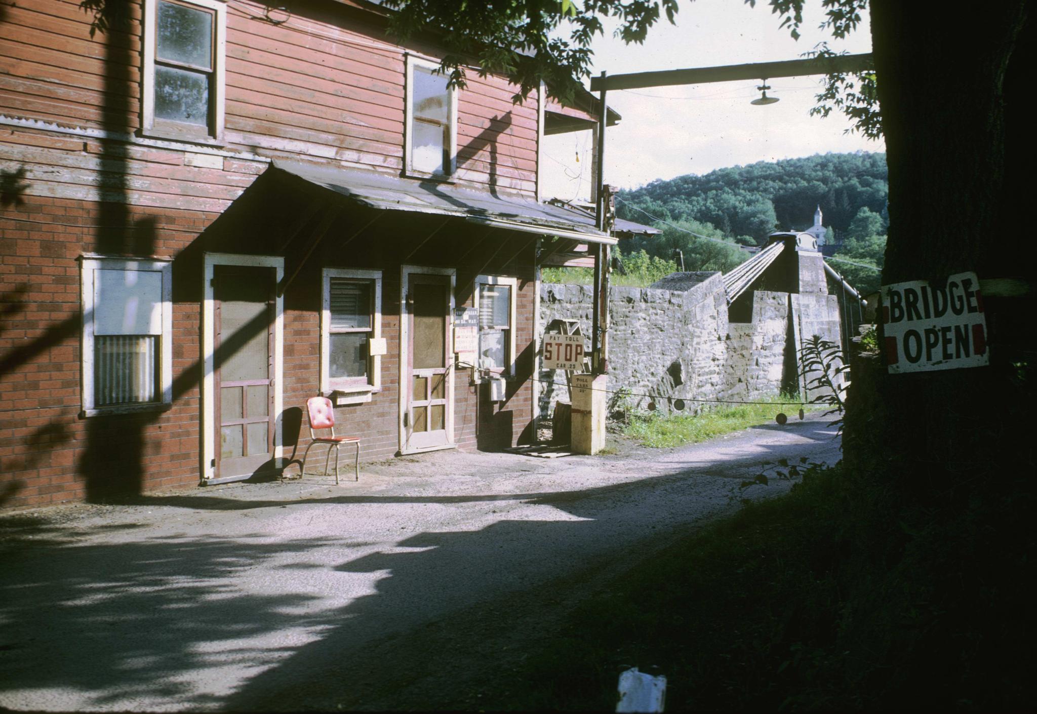 Photograph of tollhouse on Delaware Aqueduct at the Lackawaxen, PA - Minisink…