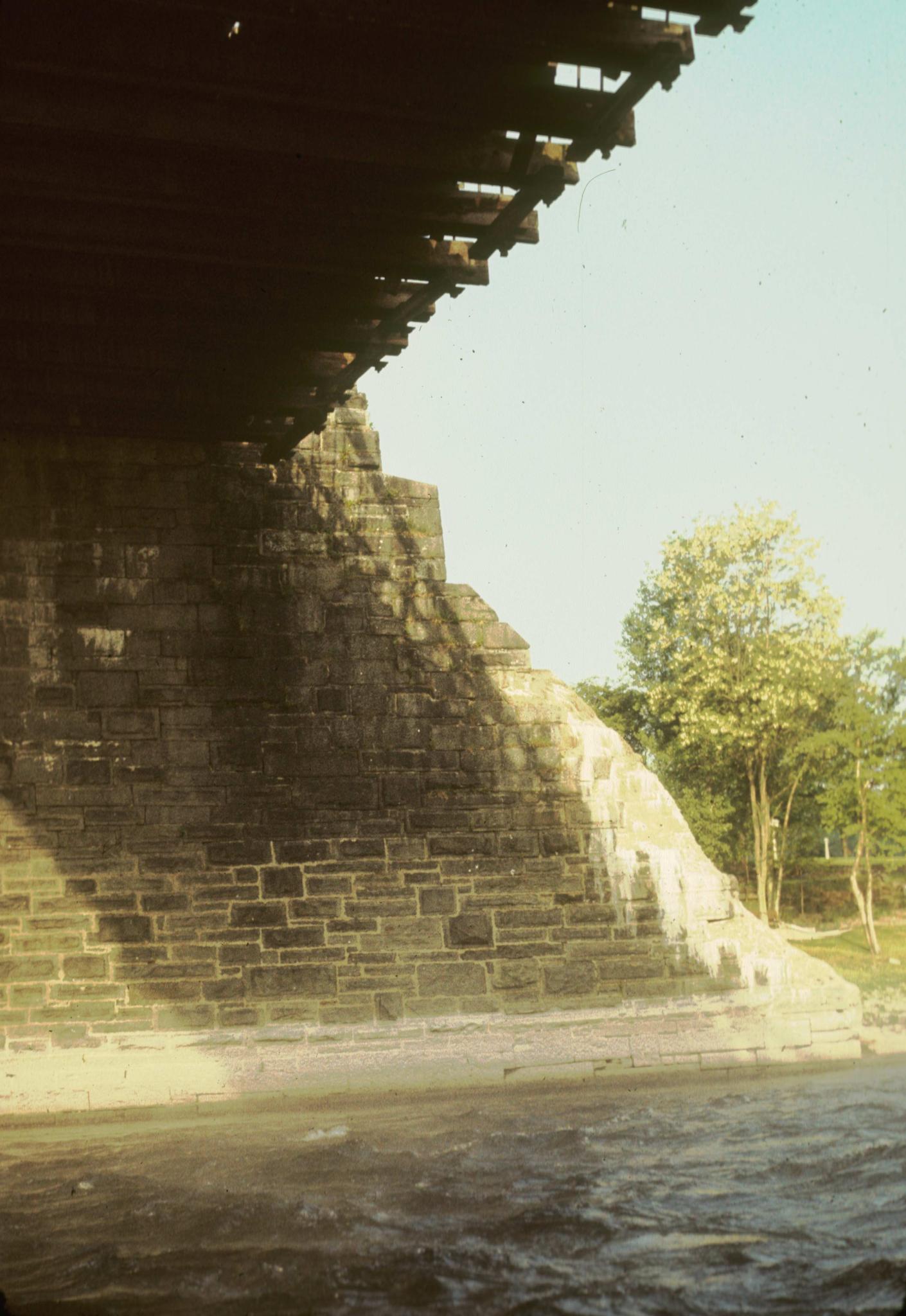 Photograph of pier and under-deck of the Delaware Aqueduct.The aqueduct was…