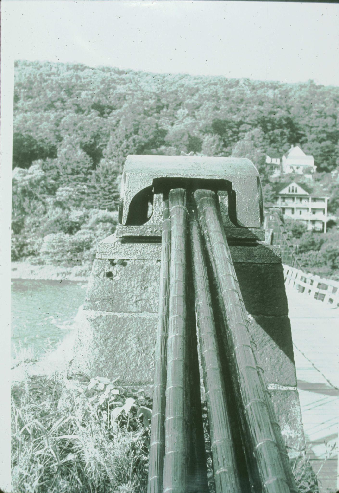 Photograph showing details of saddle on the Delaware Aqueduct.The aqueduct…