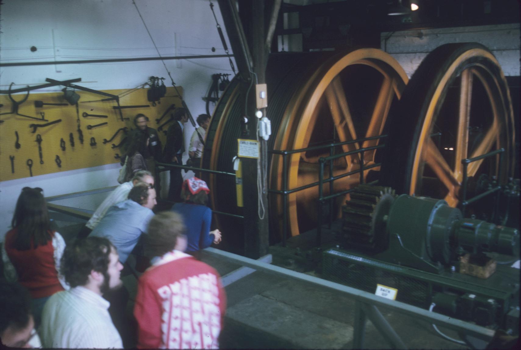 General view of winding gear; tool display on back wall