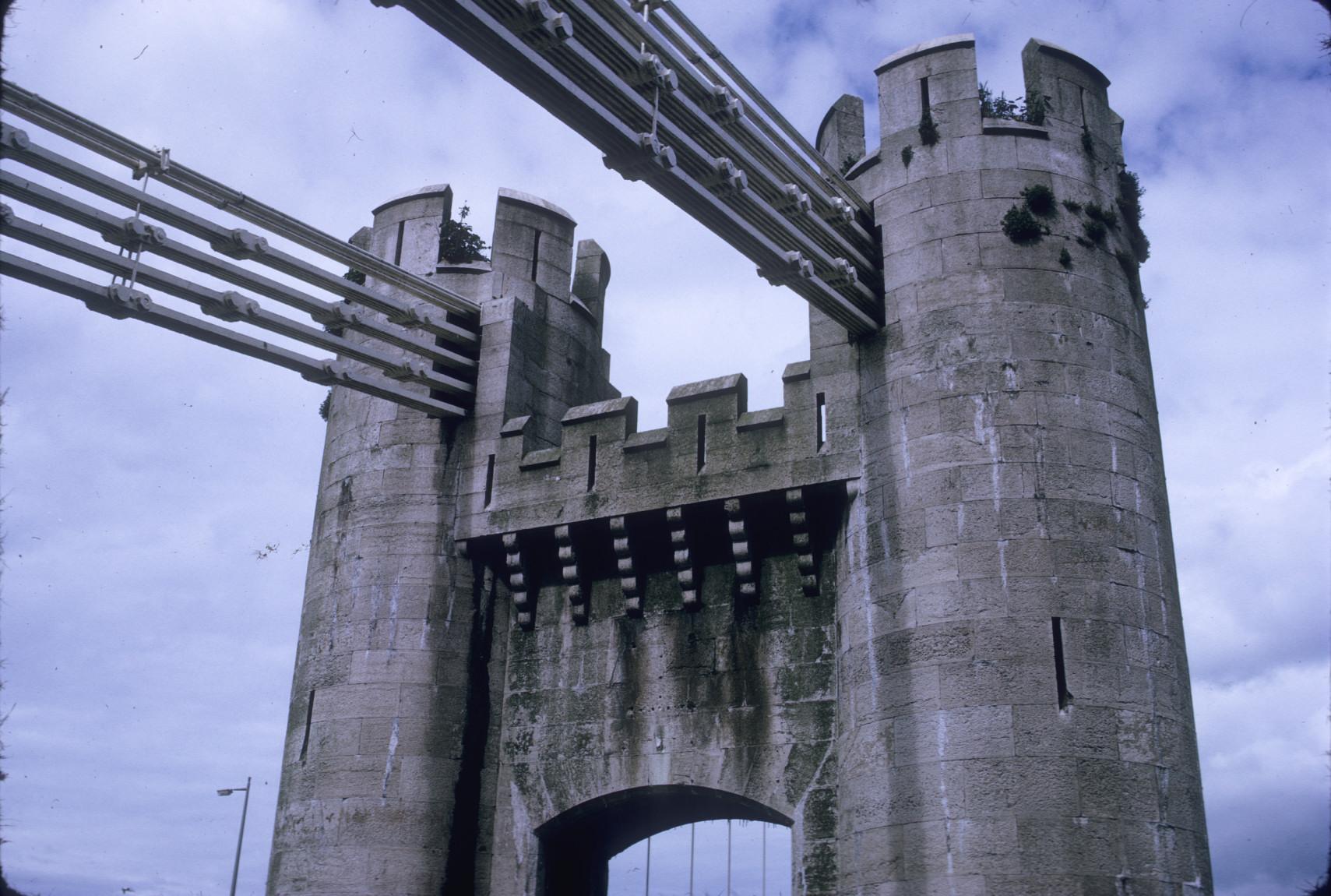 Detail of chain ports in towers