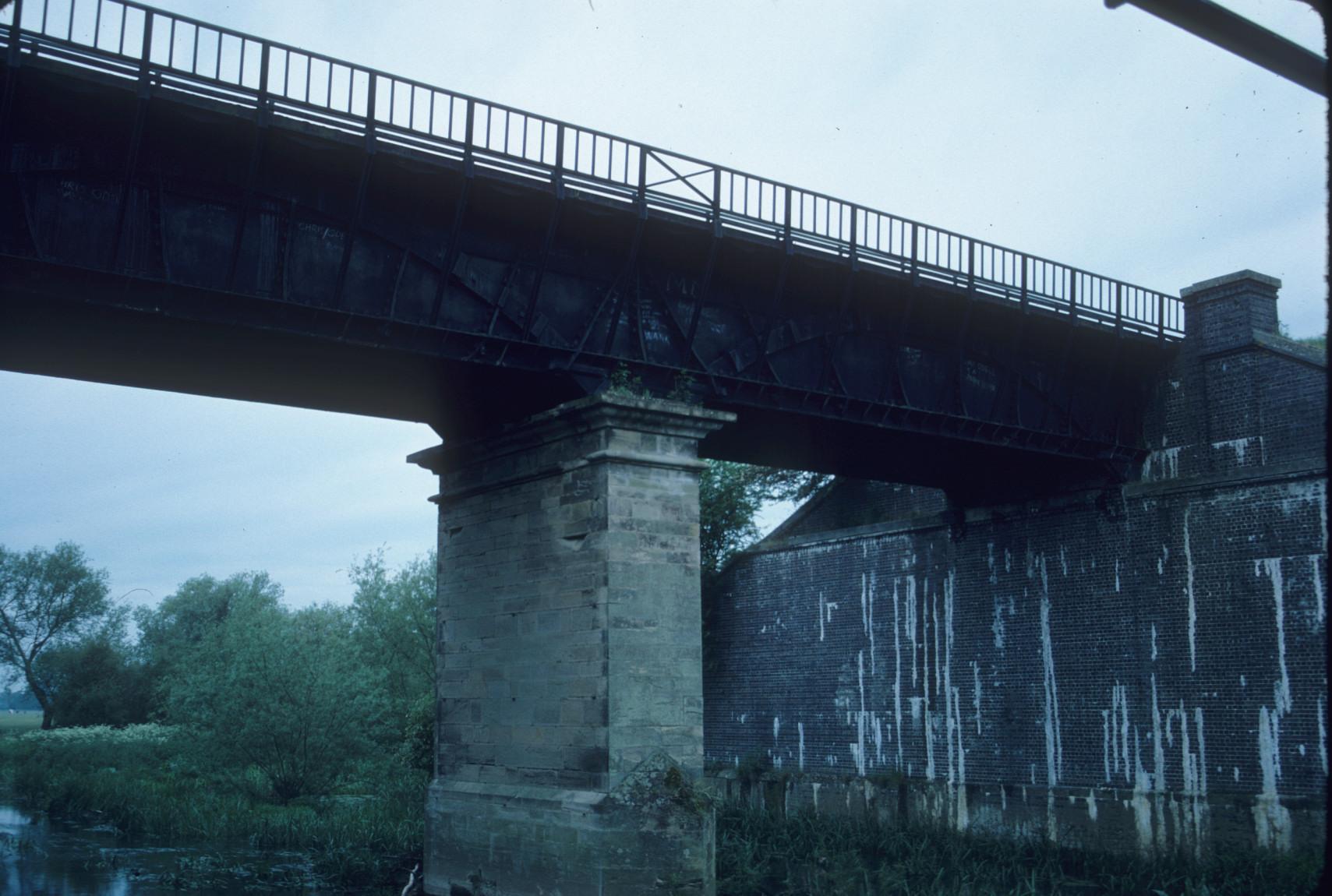 Built 1911 over the River Ouse near Stony Stratford, WolvertonIt replaced an…