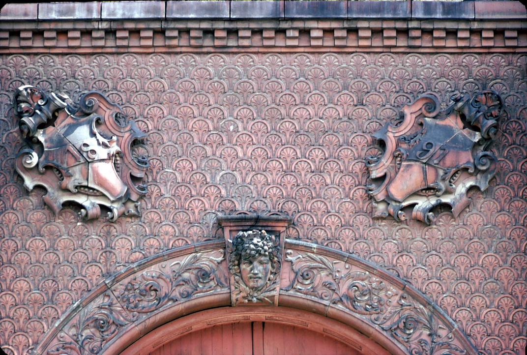 exterior - decoration detail