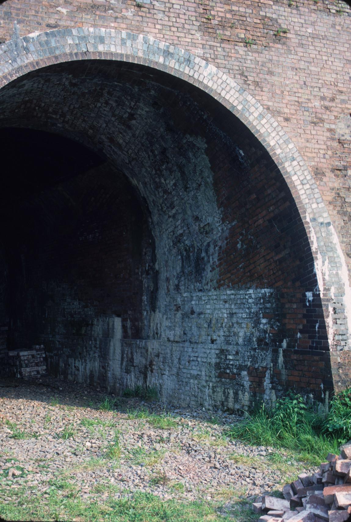 Cast Iron aqueduct 1848 by Islambard Kingdom Brunel (slide indicates c.1864…