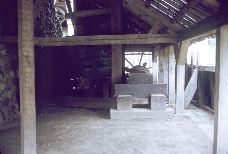 View of blast air bellows and bellows drive shaft