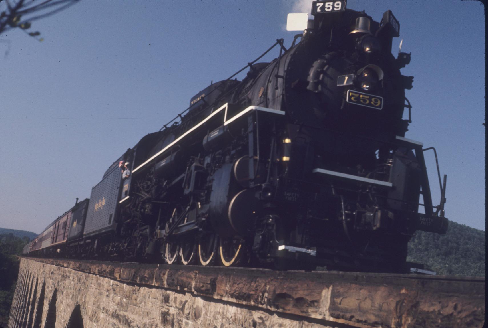 Steam locomotive #759 with excursion train on Starrucca Viaduct near Lanesboro…