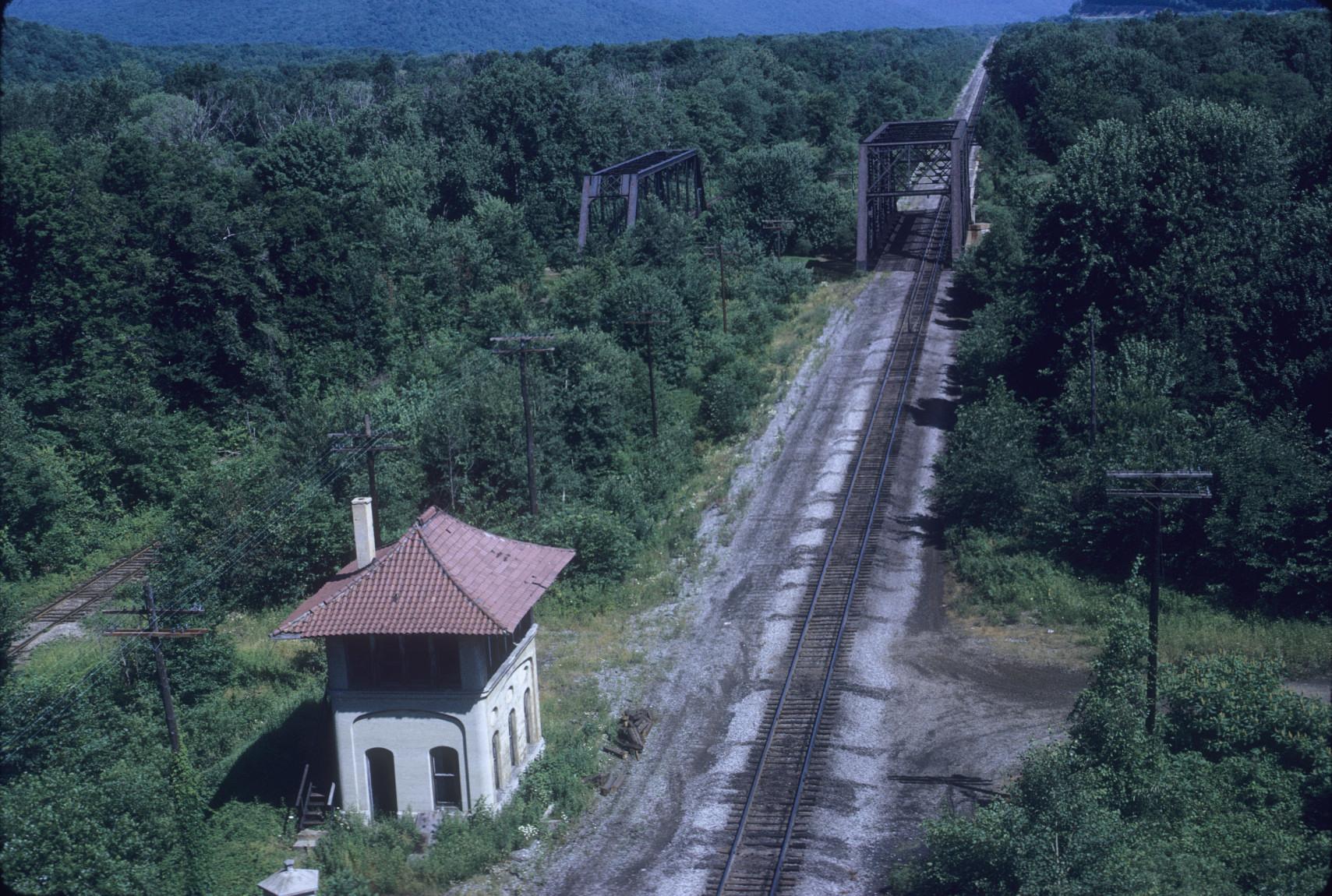 B&O/Erie tower at crossing of PRRAerial (helicopter) view