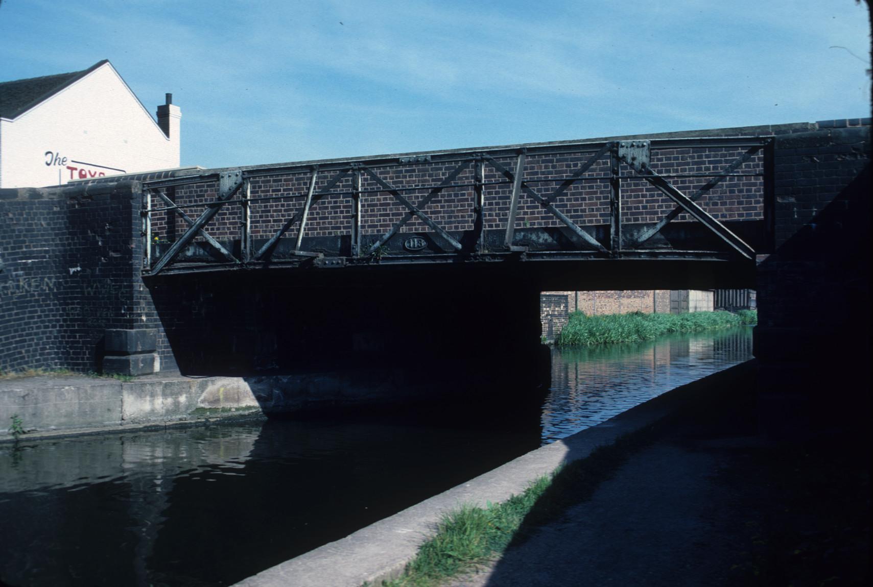 Unknown bridgeBridge 118?according to slide notes: Highway and railroad…