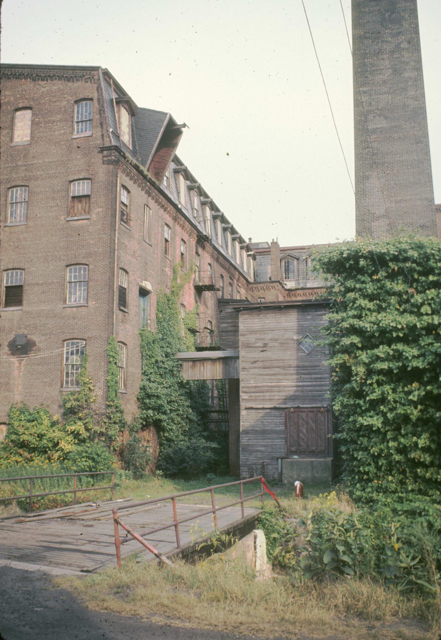 Photograph of mill.