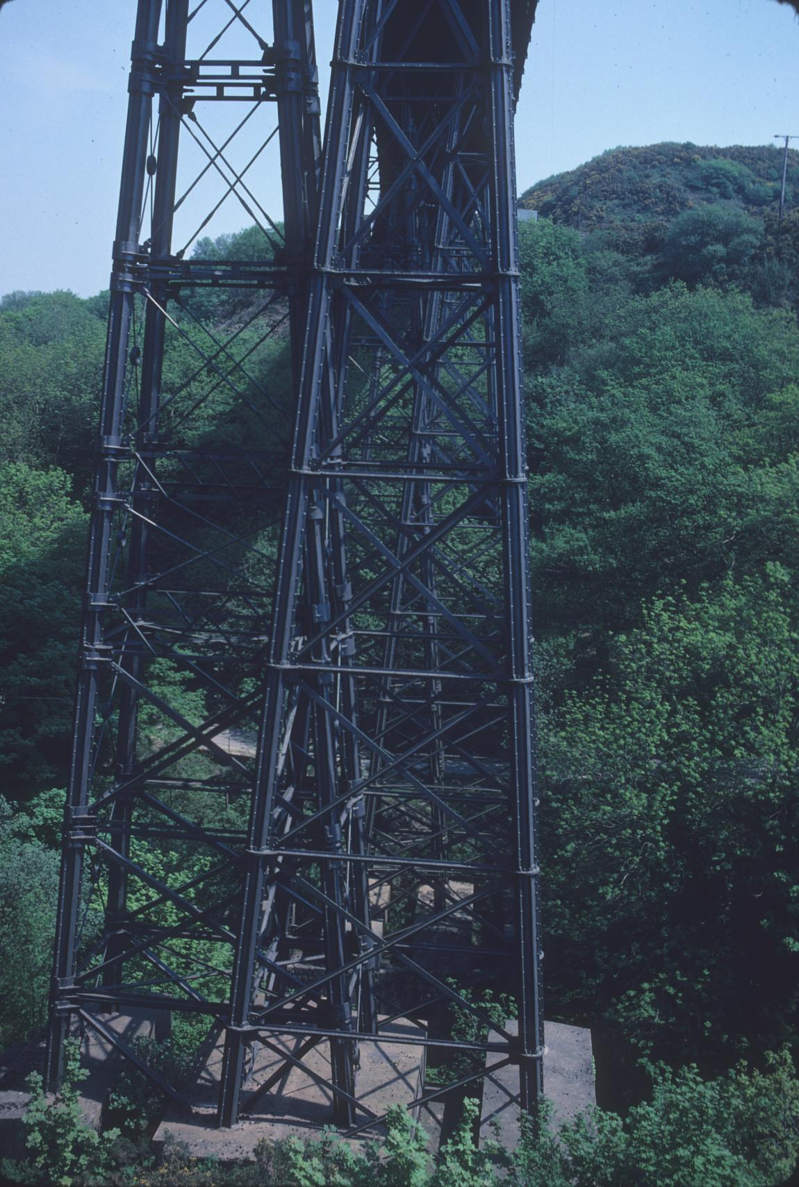 supports of Meldon viaduct