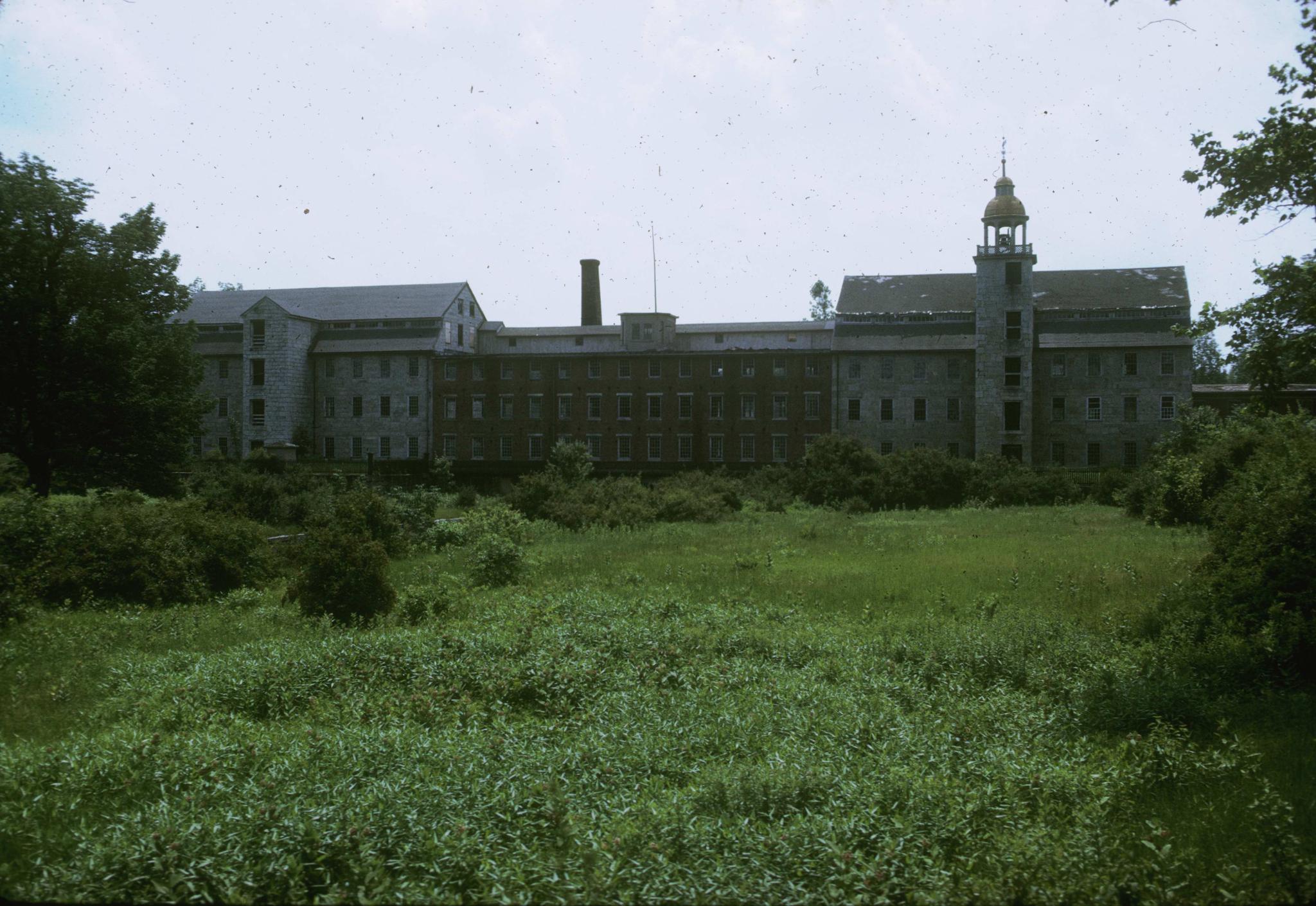 Photograph of the mills.