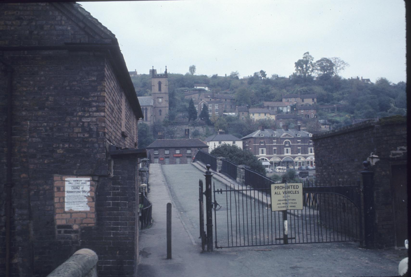 Ironbridge aka Coalbrookdale Bridge, view across the top