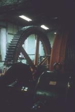 Winding gear